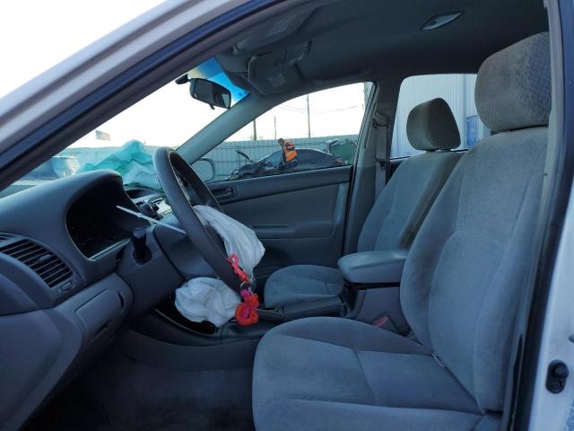 Photo 7 from auction – 2003 TOYOTA CAMRY LE with VIN 4T1BF32K93U054915