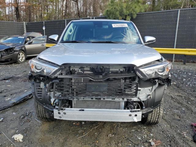 Photo 5 from auction – 2022 TOYOTA 4RUNNER SR with VIN JTEFU5JR8N5277218