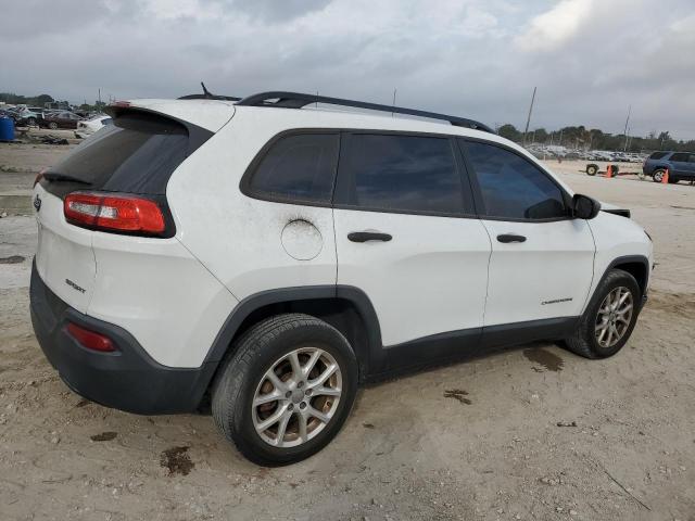 Photo 3 from auction – 2015 JEEP CHEROKEE S with VIN 1C4PJLAB0FW607745