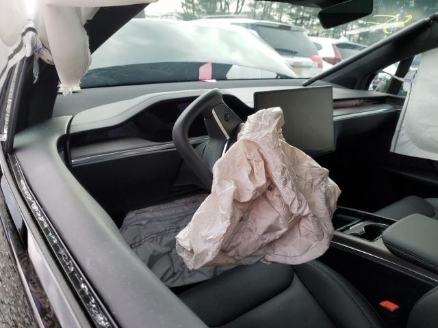 Photo 8 from auction – 2022 TESLA MODEL X with VIN 7SAXCAE52NF358440