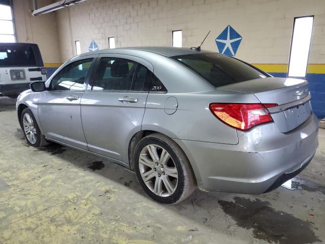 Photo 2 from auction – 2013 CHRYSLER 200 LX with VIN 1C3CCBAB5DN640315
