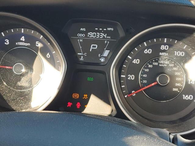 Photo 9 from auction – 2012 HYUNDAI ELANTRA GL with VIN 5NPDH4AE3CH148453