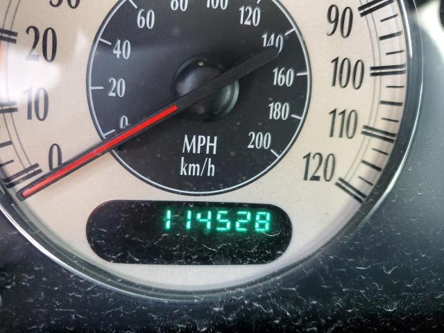 Photo 9 from auction – 2001 CHRYSLER TOWN & COU with VIN 2C8GP64L41R301412
