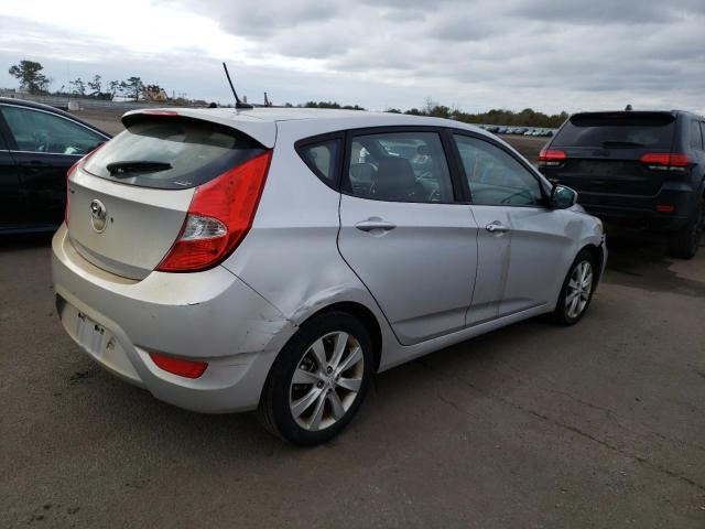 Photo 3 from auction – 2012 HYUNDAI ACCENT with VIN KMHCU5AE8CU020773