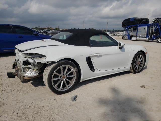 Photo 3 from auction – 2017 PORSCHE BOXSTER with VIN WP0CA2A88HS221808