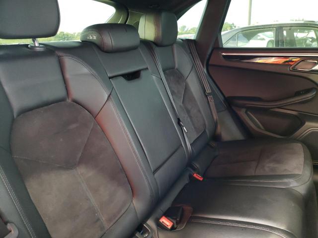Photo 11 from auction – 2016 PORSCHE MACAN S with VIN WP1AB2A59GLB54850