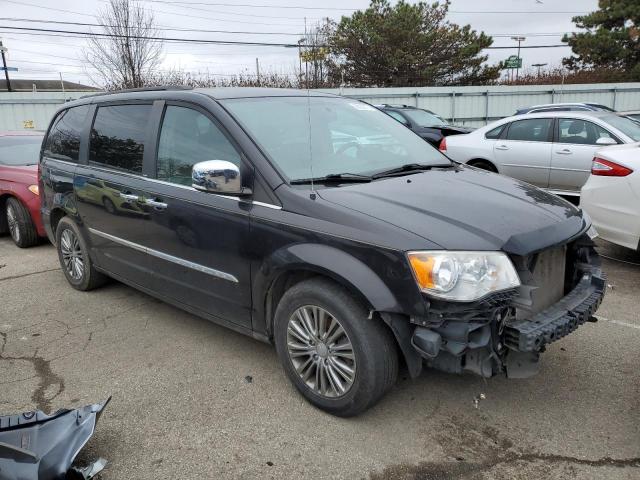 Photo 4 from auction – 2014 CHRYSLER TOWN & COU with VIN 2C4RC1CG2ER346786