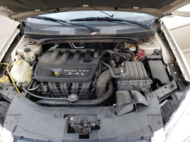 Photo 11 from auction – 2013 CHRYSLER 200 TOURIN with VIN 1C3CCBBB1DN638995