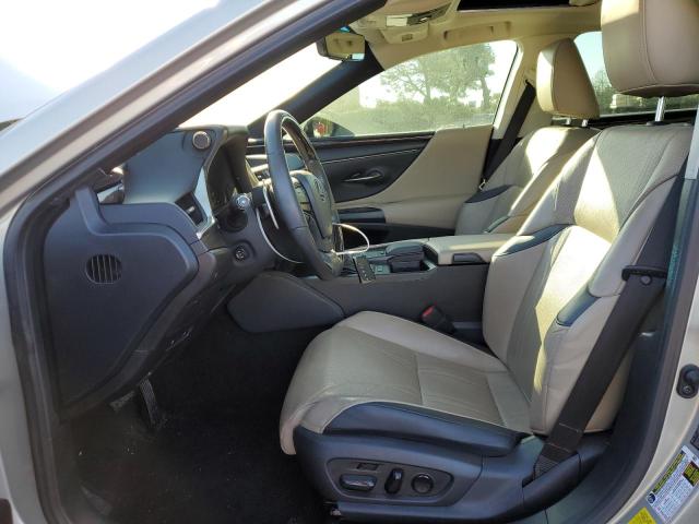 Photo 7 from auction – 2020 LEXUS ES 300H LU with VIN 58AE21B12LU006671