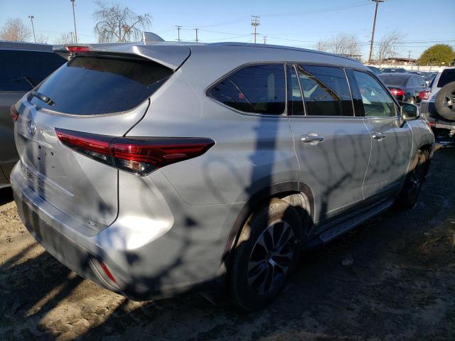 Photo 3 from auction – 2021 TOYOTA HIGHLANDER with VIN 5TDGZRAH8MS536193