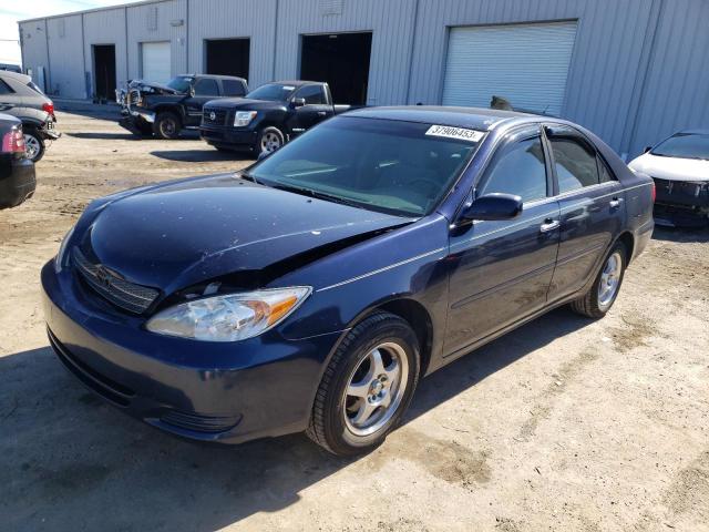TOYOTA CAMRY LE 2002 with VIN 4T1BE32K52U636821 - Photo from auction