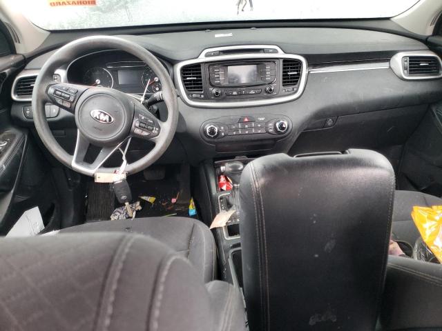 Photo 8 from auction – 2017 KIA SORENTO LX with VIN 5XYPGDA38HG284560
