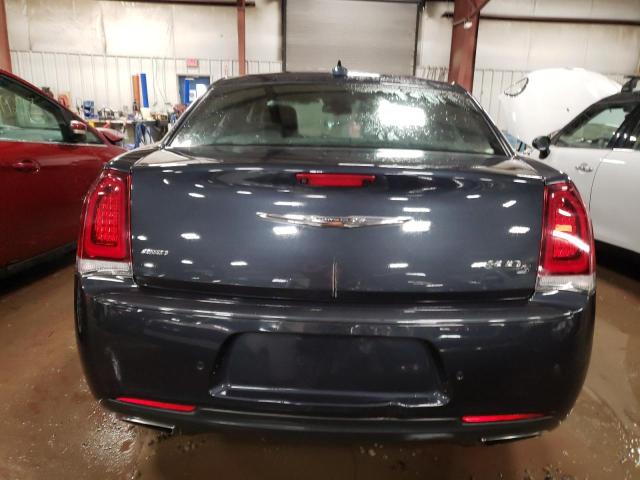 Photo 6 from auction – 2018 CHRYSLER 300 S with VIN 2C3CCAGG6JH160642