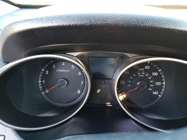 Photo 9 from auction – 2011 HYUNDAI TUCSON GLS with VIN KM8JU3AC3BU223790