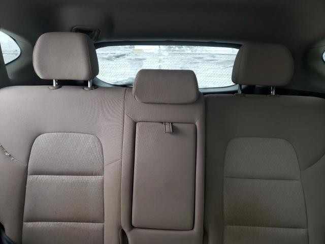 Photo 10 from auction – 2017 HYUNDAI TUCSON LIM with VIN KM8J33A49HU498925