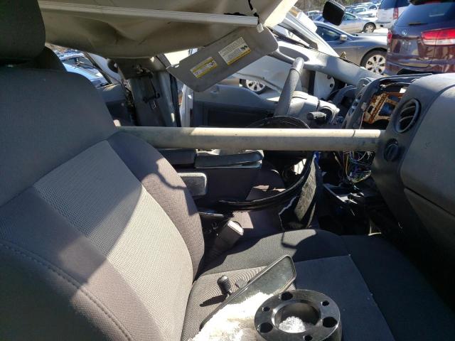 Photo 5 from auction – 2004 FORD F150 SUPER with VIN 1FTRW12W94KC47377