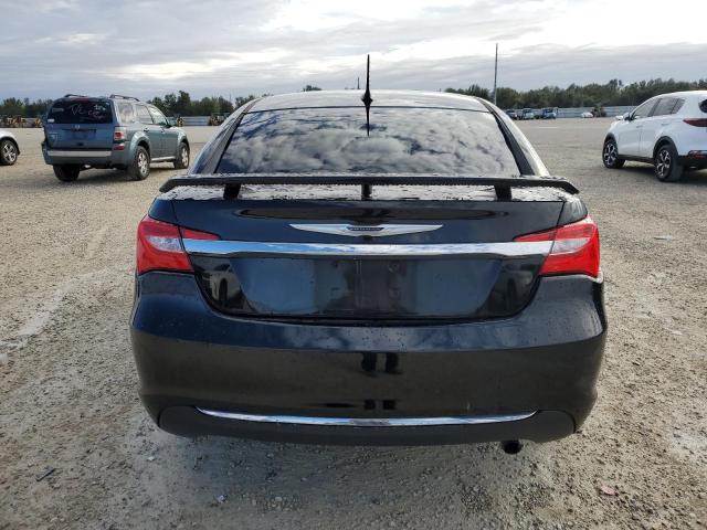 صورة رقم 6 من المزاد - 2014 CHRYSLER 200 LX مع VIN 1C3CCBAB6EN121789