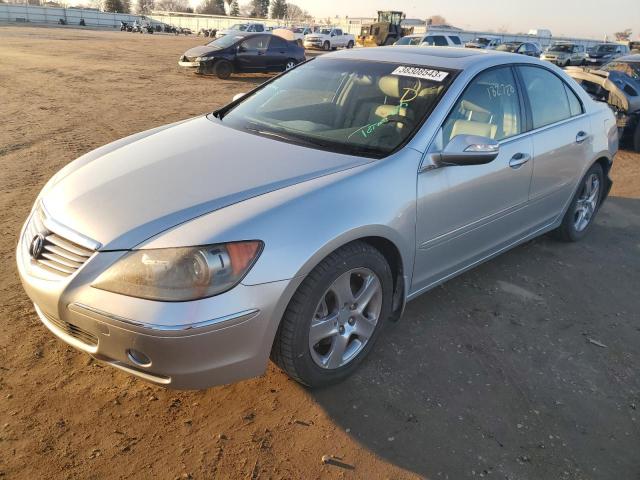 ACURA RL 2005 with VIN JH4KB165X5C013788 - Photo from auction