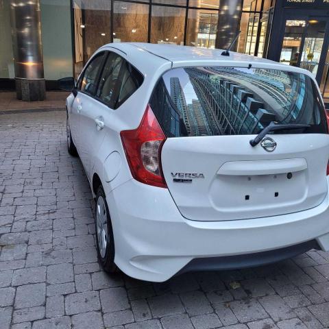 Photo 3 from auction – 2018 NISSAN VERSA NOTE with VIN 3N1CE2CP0JL365434