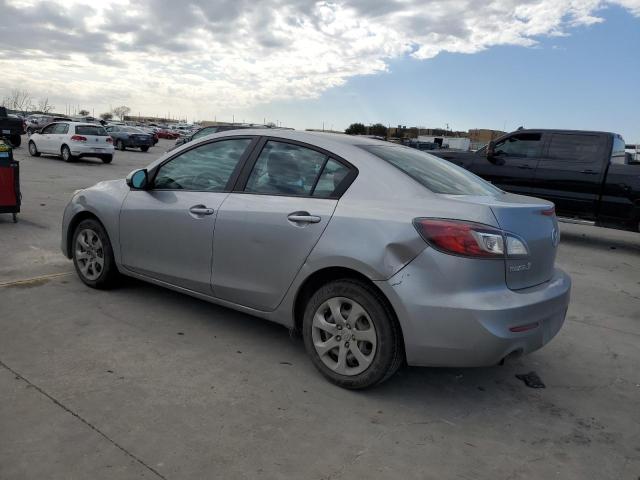 Photo 2 from auction – 2013 MAZDA 3 I with VIN JM1BL1U76D1837672