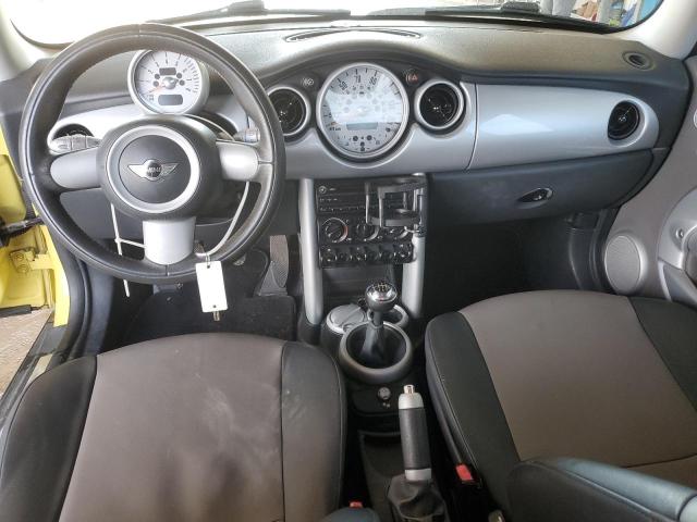 Photo 8 from auction – 2005 MINI COOPER with VIN WMWRC33415TC57074