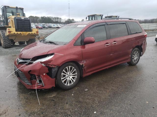 Photo 1 from auction – 2018 TOYOTA SIENNA XLE with VIN 5TDYZ3DC4JS917388