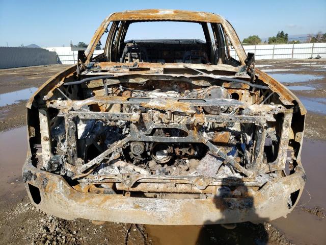 Photo 5 from auction – 2018 CHEVROLET SILVERADO with VIN 3GCUKREC0JG304008