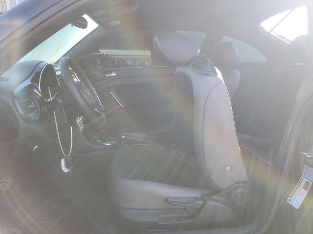 Photo 7 from auction – 2015 VOLKSWAGEN BEETLE with VIN 3VWF17AT2FM635961