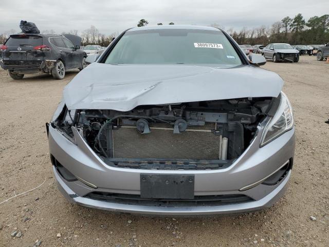 Photo 5 from auction – 2017 HYUNDAI SONATA SE with VIN 5NPE24AF9HH533019