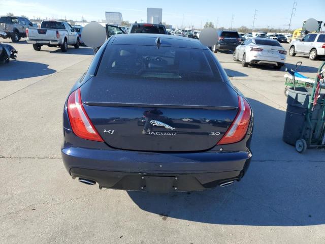 Photo 6 from auction – 2017 JAGUAR XJ with VIN SAJWA1C76H8W09548