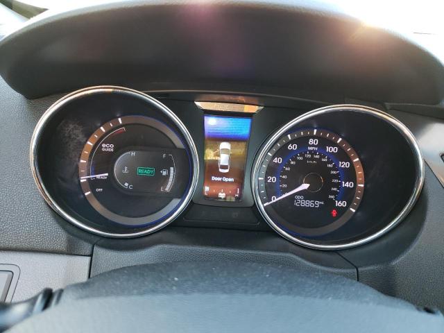 Photo 9 from auction – 2013 HYUNDAI SONATA HYB with VIN KMHEC4A41DA065036