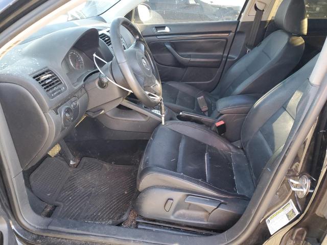 Photo 7 from auction – 2010 VOLKSWAGEN JETTA WOLF with VIN 3VWRA7AJ7AM046358