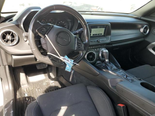 Photo 8 from auction – 2018 CHEVROLET CAMARO LT with VIN 1G1FB3DX0J0130240