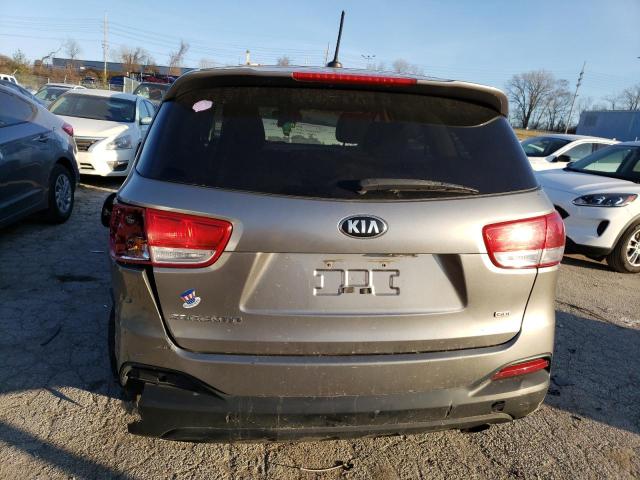 Photo 6 from auction – 2016 KIA SORENTO LX with VIN 5XYPG4A30GG123666