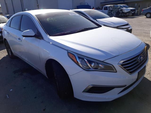 Photo 4 from auction – 2017 HYUNDAI SONATA SE with VIN 5NPE24AF4HH471013