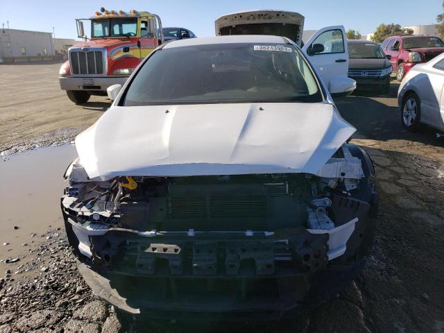 Photo 5 from auction – 2017 FORD FOCUS SE with VIN 1FADP3FE3HL314484