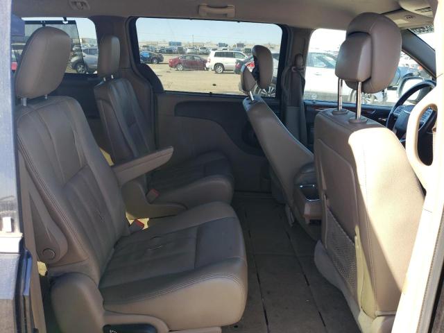 Photo 11 from auction – 2015 CHRYSLER TOWN & COU with VIN 2C4RC1CG8FR546590