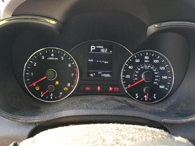 Photo 9 from auction – 2018 KIA FORTE LX with VIN 3KPFK4A71JE234311