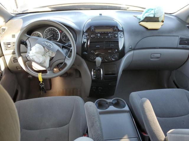 Photo 8 from auction – 2004 TOYOTA SIENNA CE with VIN 5TDZA23C64S196163