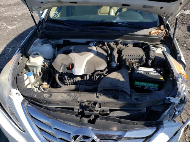 Photo 11 from auction – 2012 HYUNDAI SONATA SE with VIN 5NPEC4ABXCH396238