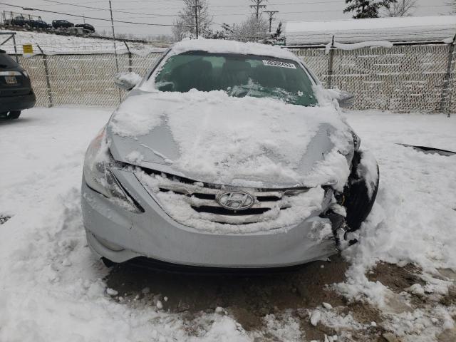 Photo 5 from auction – 2013 HYUNDAI SONATA SE with VIN 5NPEC4AC3DH646011