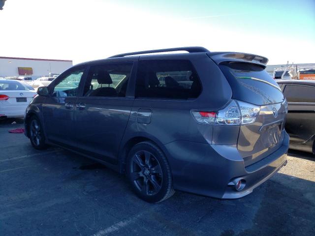 Photo 2 from auction – 2017 TOYOTA SIENNA SE with VIN 5TDXZ3DC9HS872759