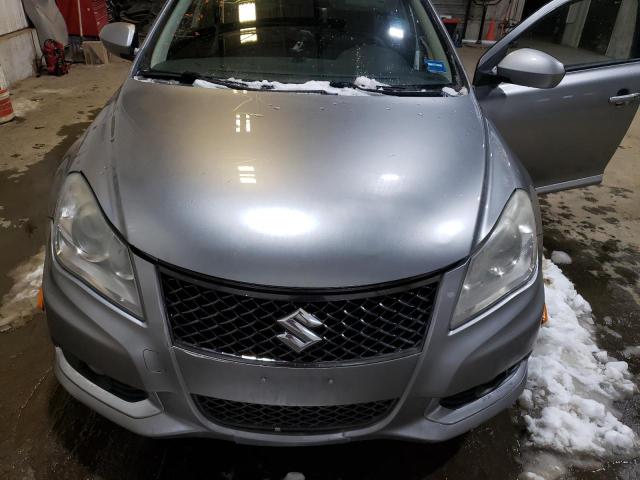 Photo 11 from auction – 2013 SUZUKI KIZASHI SP with VIN JS2RF9A62D6100087