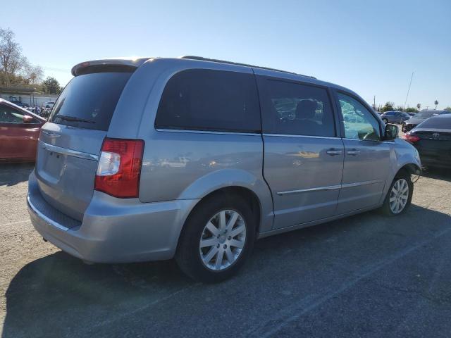 Photo 3 from auction – 2016 CHRYSLER TOWN & COU with VIN 2C4RC1BG6GR302035