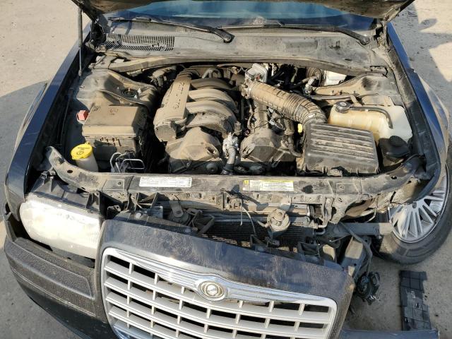 Photo 11 from auction – 2009 CHRYSLER 300 LX with VIN 2C3KA43D19H500564