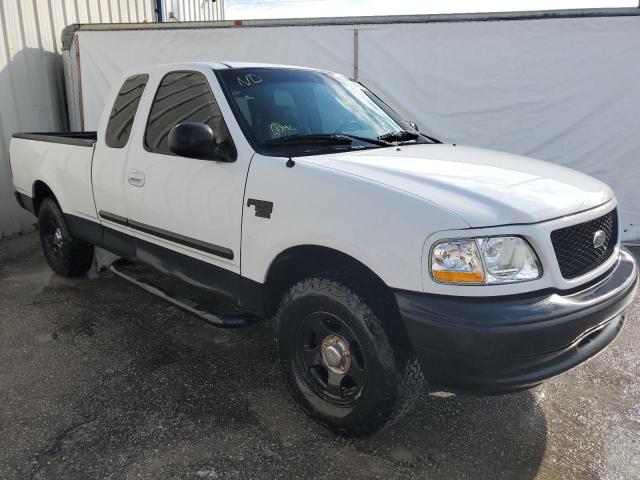 Photo 4 from auction – 2001 FORD F150 with VIN 1FTRX17L01NB47190