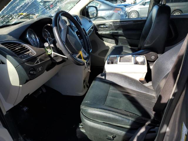 Photo 7 from auction – 2016 CHRYSLER TOWN & COU with VIN 2C4RC1BG6GR302035