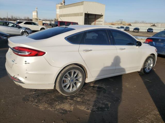 Photo 3 from auction – 2017 FORD FUSION SE with VIN 3FA6P0HD1HR415956
