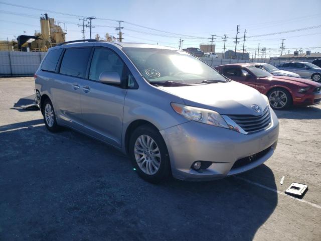 Photo 4 from auction – 2011 TOYOTA SIENNA XLE with VIN 5TDYK3DC6BS169362