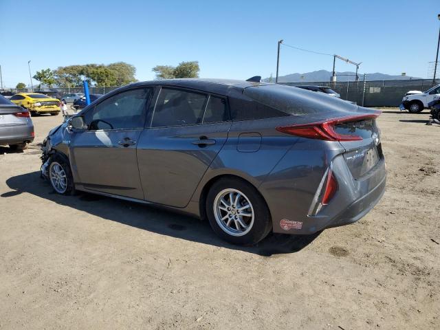 Photo 2 from auction – 2017 TOYOTA PRIUS PRIM with VIN JTDKARFP3H3045104